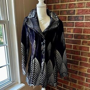 Frank Lyman Design Black and Gray Patterned Blazer Sculpted Collar Witchy Boho